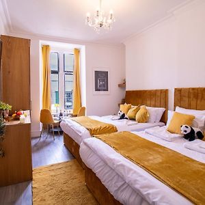 Studio met een King Size Bed